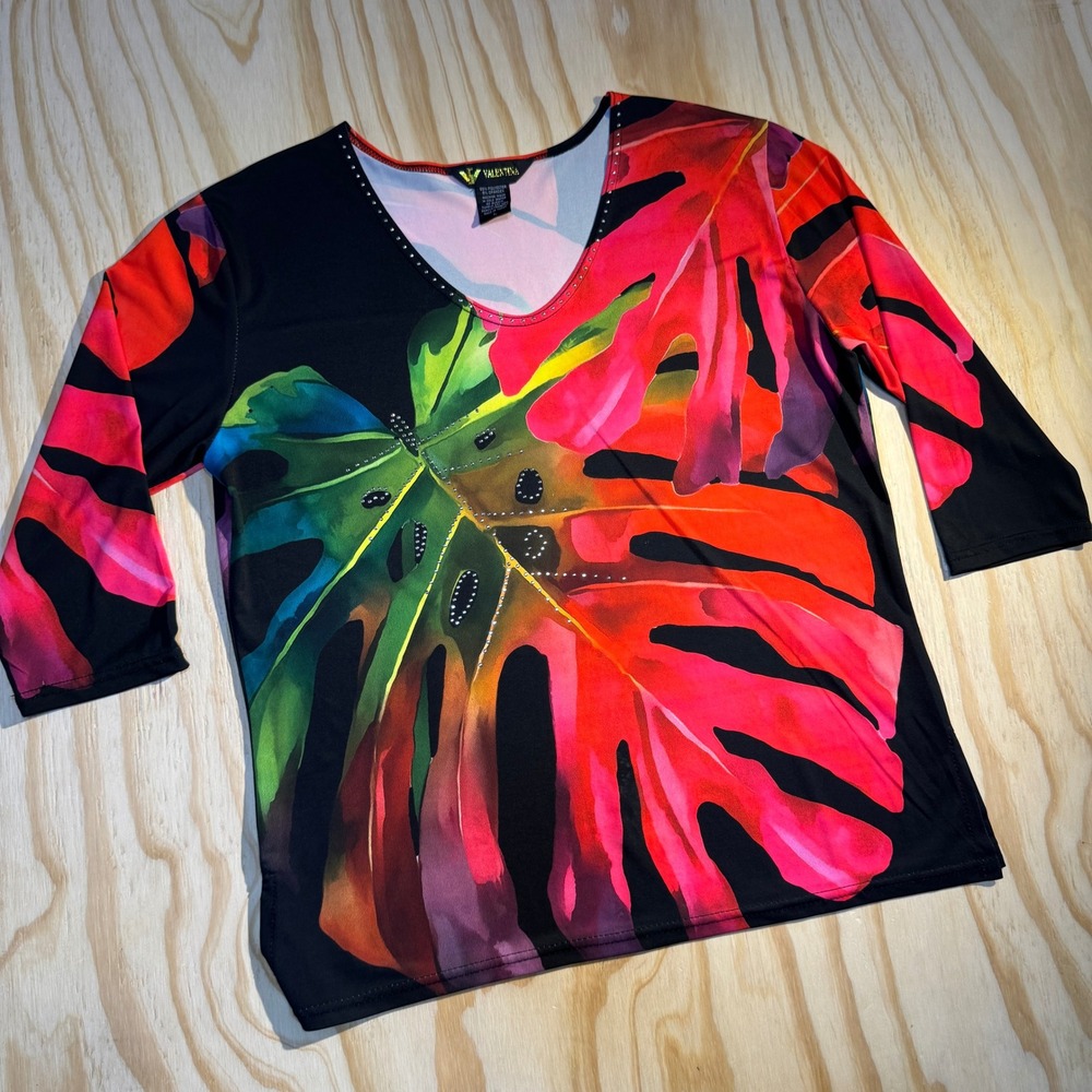 Valentina Women's Tropical Monstera Leaf Rhinestone V-Neck 3/4 Sleeve Top Large